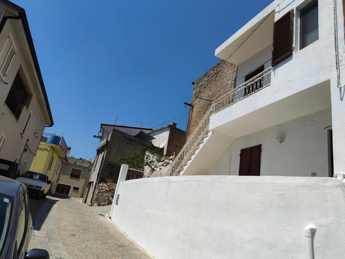 Villa Sa Dommu 'e su coro Triei Exterior foto